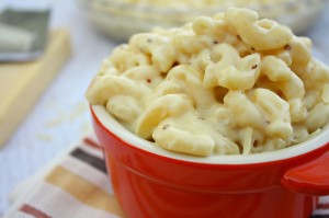 Having a hard time putting home cooked meals on the table when you're dog tired at night? Here are 30 simple real food meals made in 30 minutes or less.