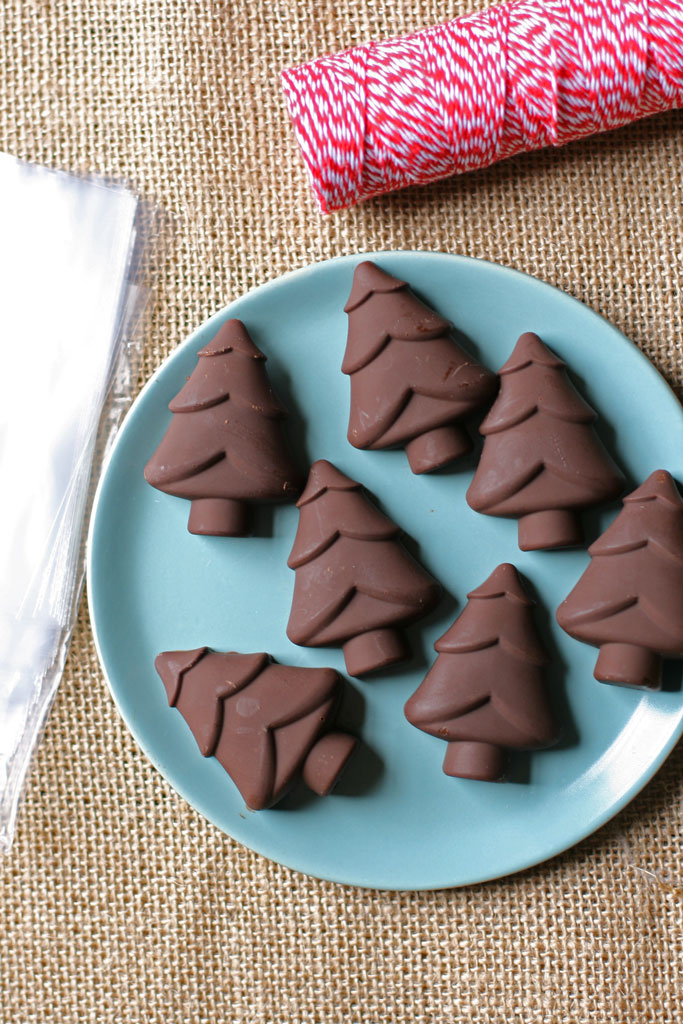 Easy Homemade Chocolate Covered Almonds (In Christmas Tree Molds)