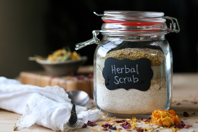DIY Herbal Scrub