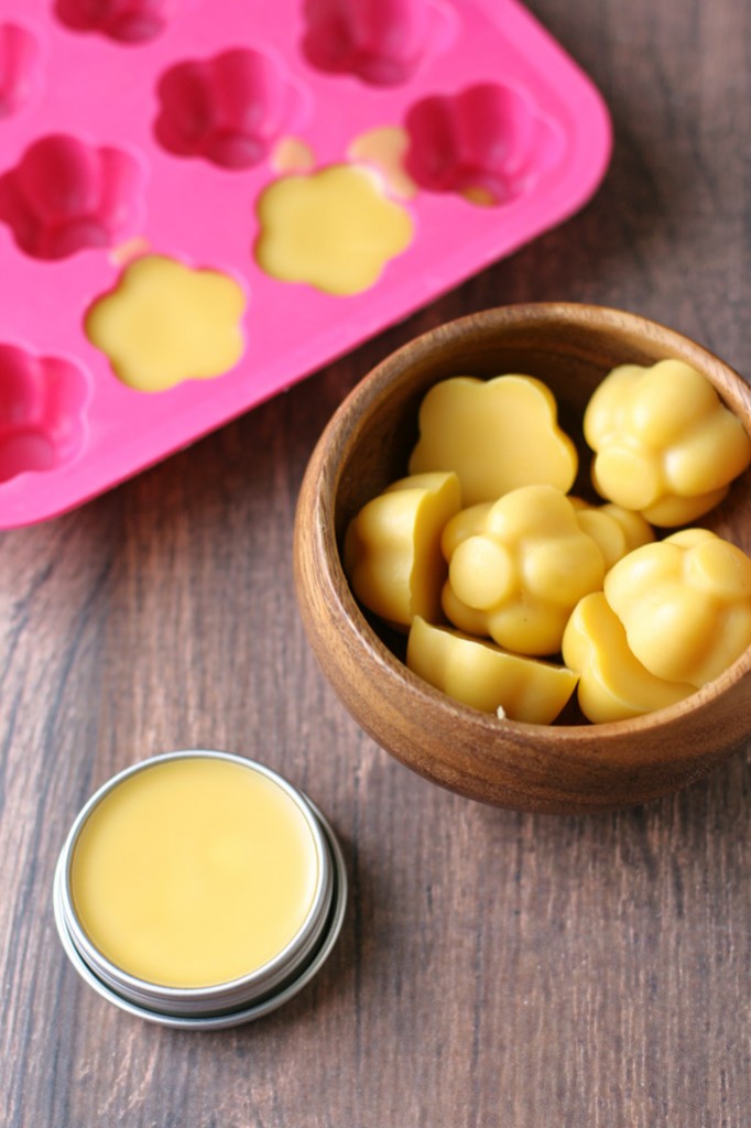 Use the same two primary ingredients to make 3 stretch mark remedies for growing pregnant bellies; a whipped body butter, belly oil, and hard lotion bars!