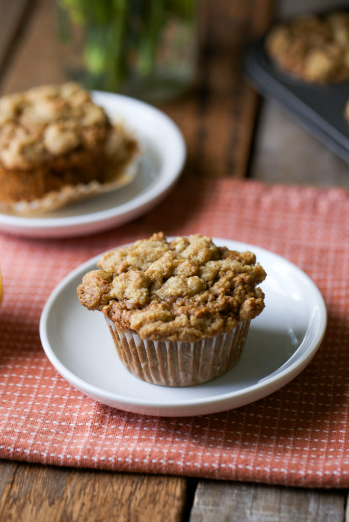 Apple Cinnamon Oat Einkorn Muffins that are easy and delicious!